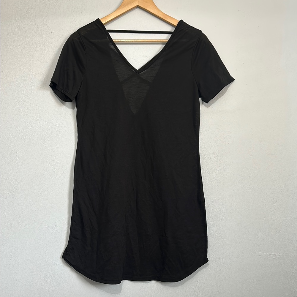 Black Short Sleeve V-Neck Swimsuit Coverup